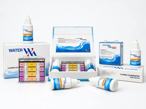 Water Maven fluoride colorimetric test kit: box, reagent bottles and colour comparator
